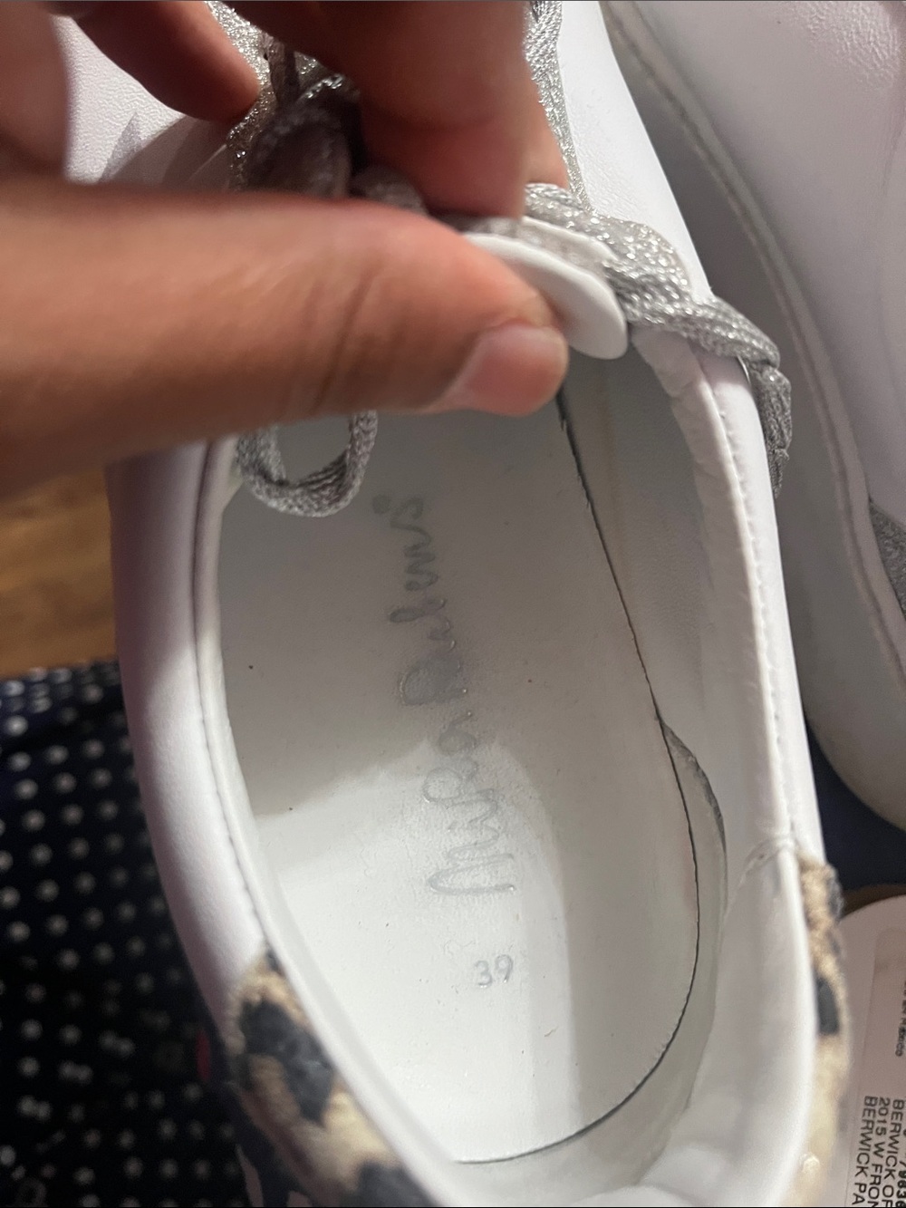 Nira Rubens Cosmopolitan Star Safari Sneakers 39 - Picture 3 of 6